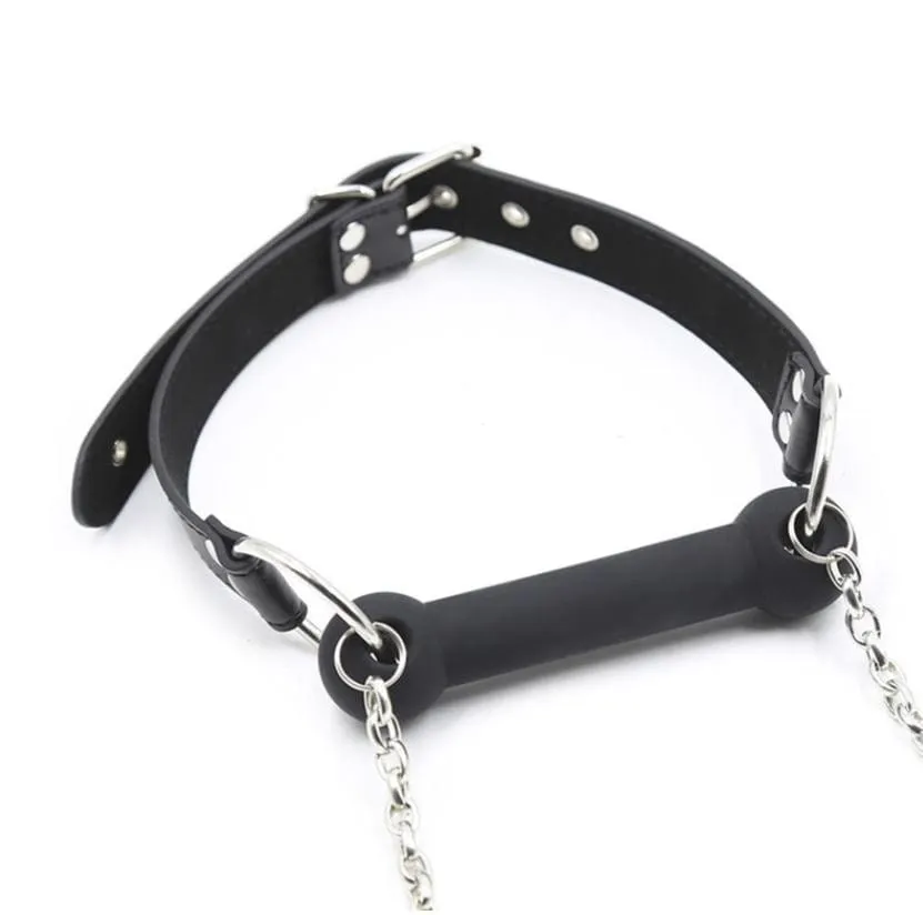 0888MQ      Black Strap Silicone Bit Gag with Reins