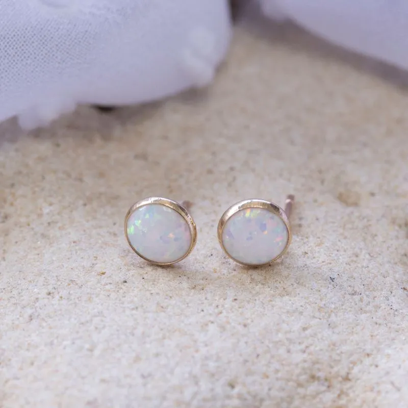 14K Yellow Gold Round White Opal 6mm Stud Earrings