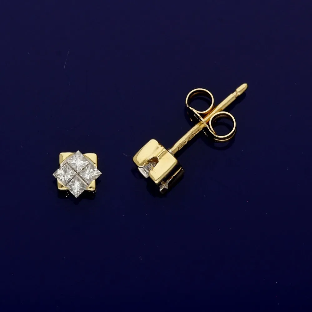 18ct Yellow Gold Princess Cut Diamond 4 Claw Stud Earrings