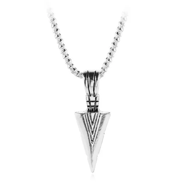 2022 Men Fashion Jewelry Black Gold Silver color Arrow Head Pendant Long Chain Necklaces mens necklaces  Arrow