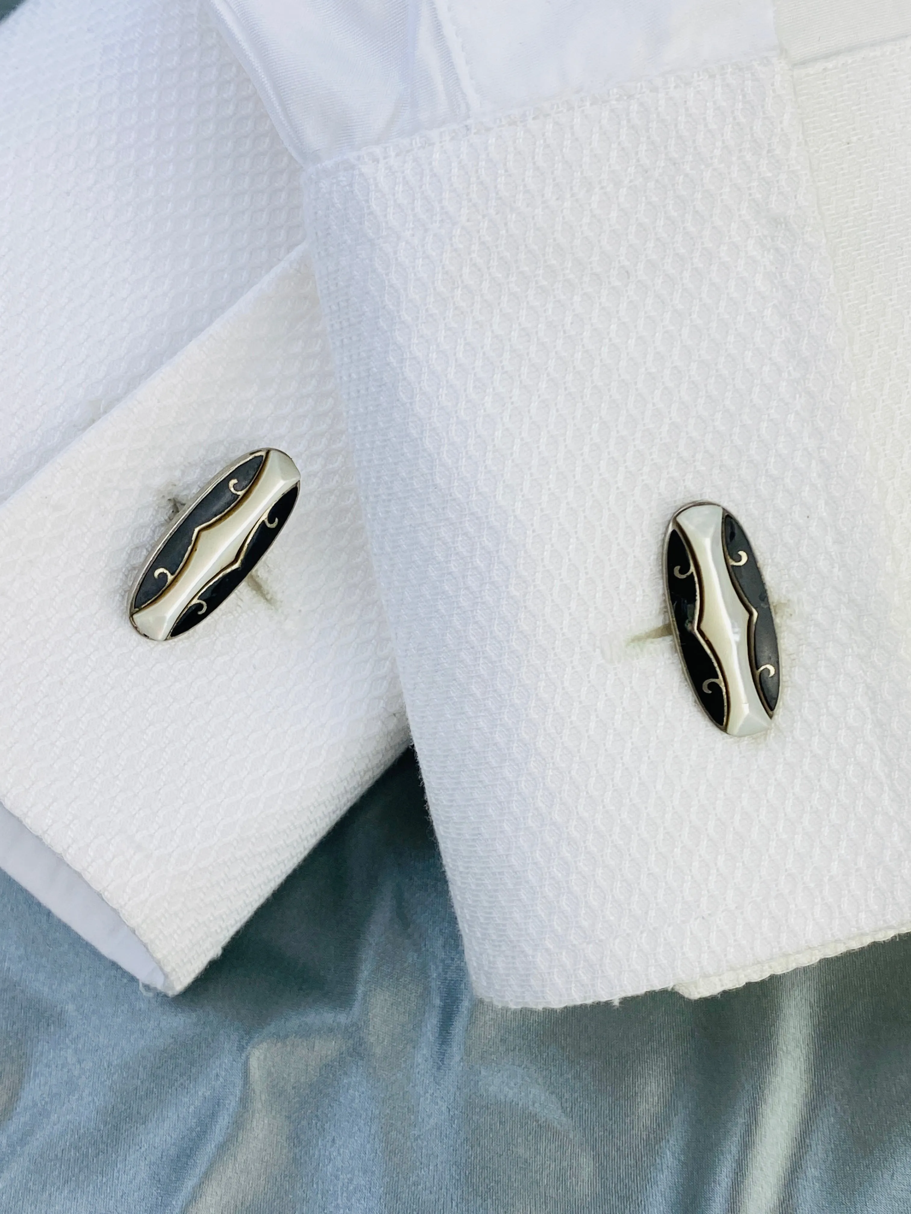 Antique Men's Silver Oval Cufflinks, Black & White Inlay, Curved Bar & Bean Back