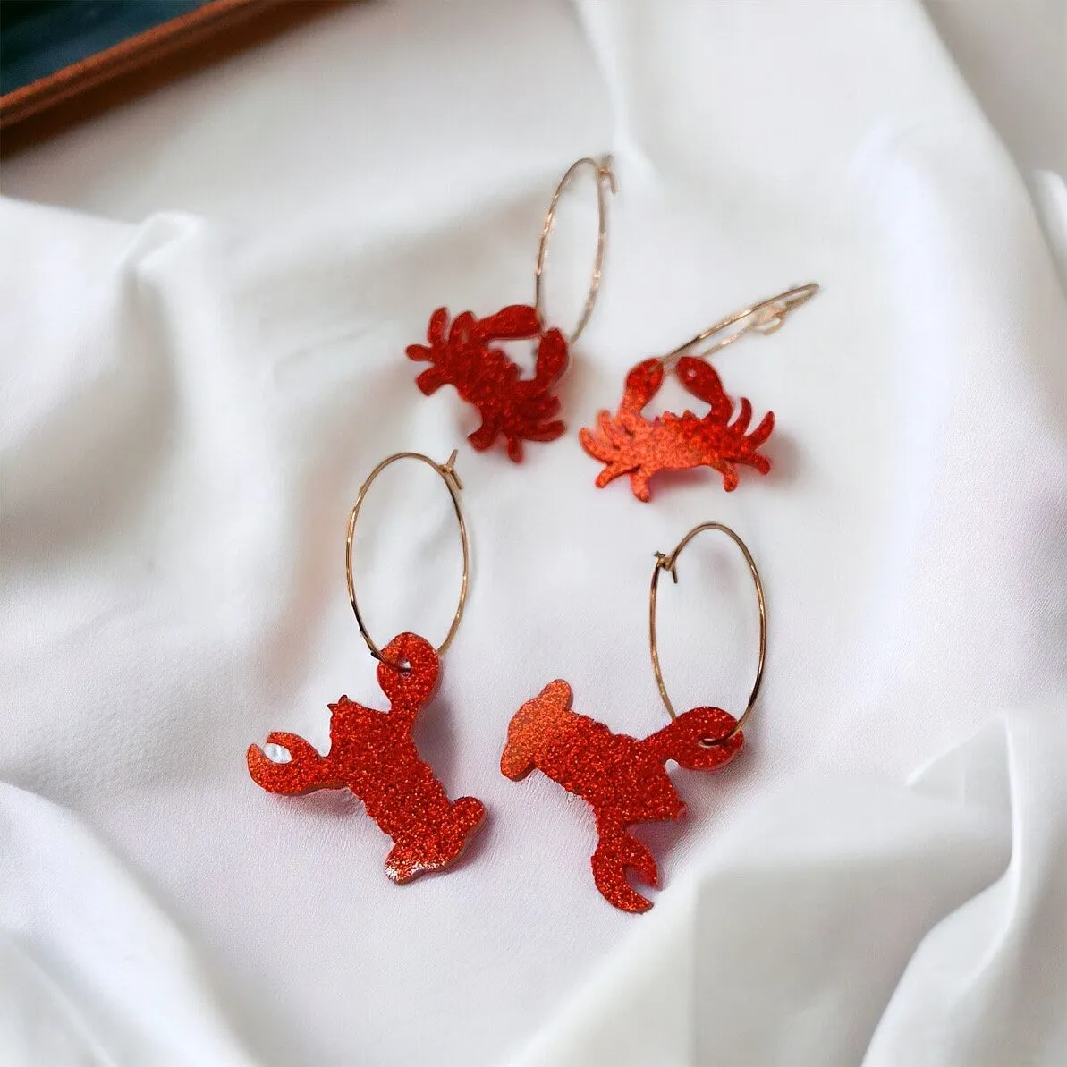 Crawfish Earrings - Crawfish Boil, Mardi Gras, New Orleans, Lobster Earrings, Mardi Gras Accessories, Cajun Earrings, Crab Earrings, Seafood