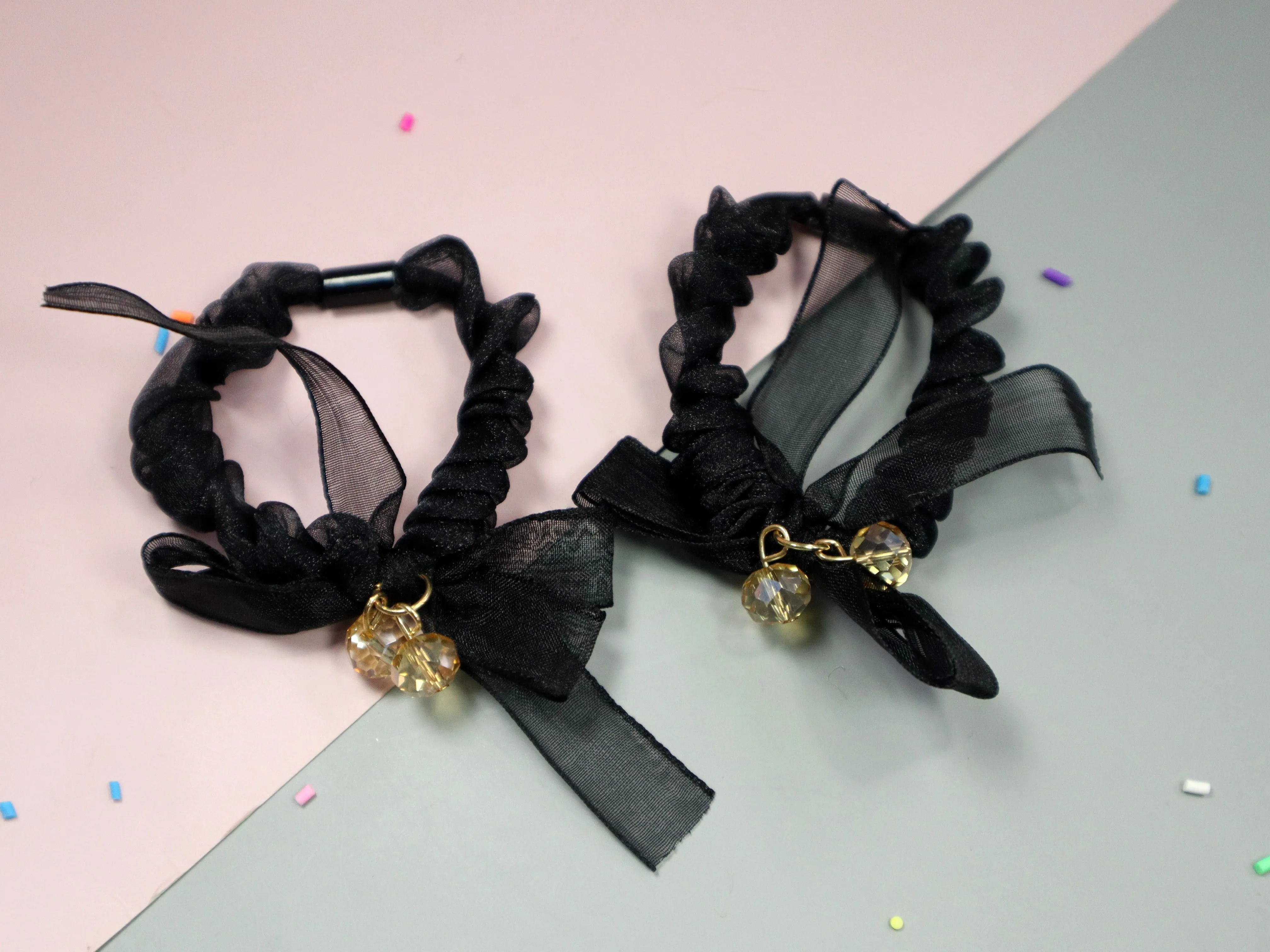 Kamule Satin Sparkle Scrunchies set of 4-Black & cream