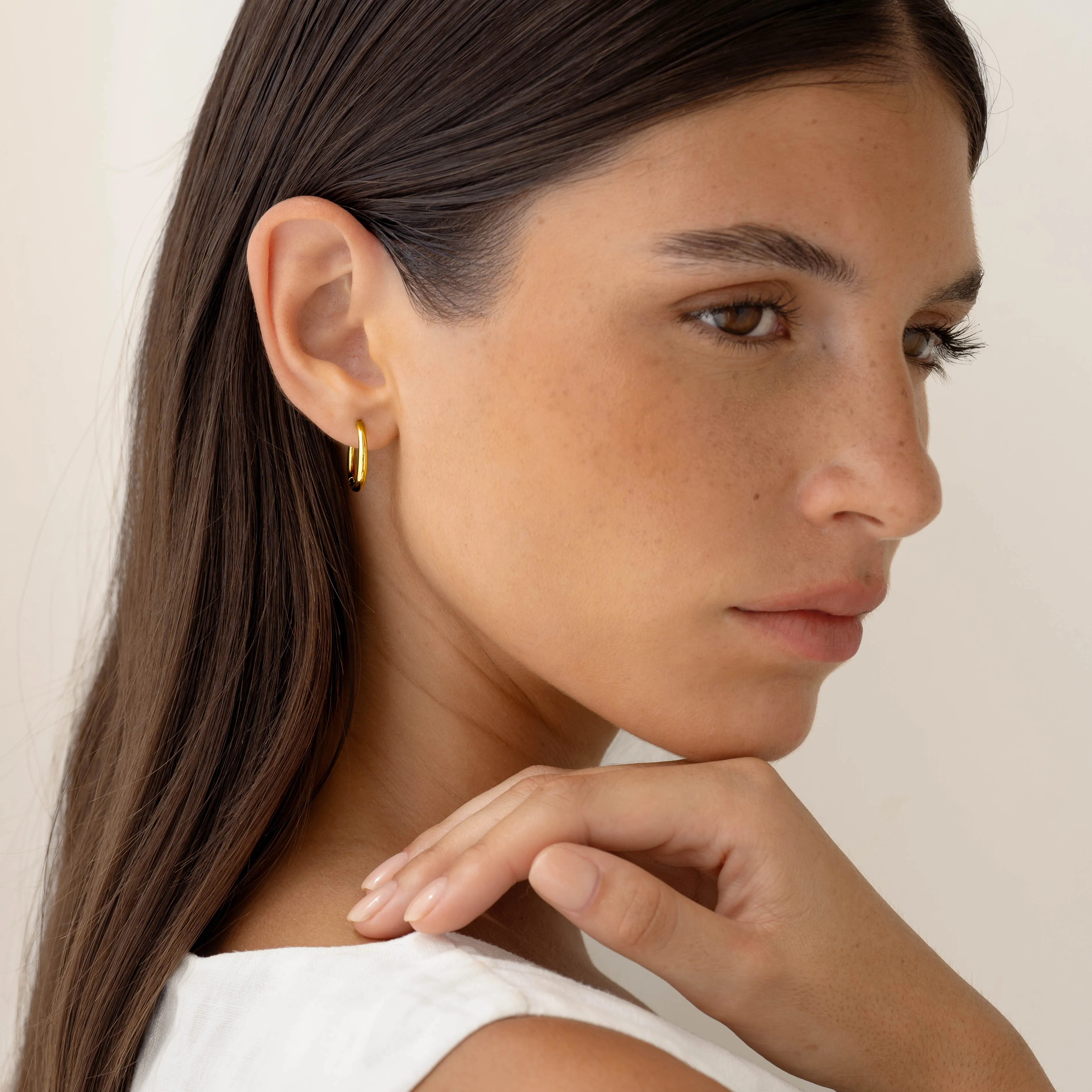 Tapered Hoop Earrings - Daphne